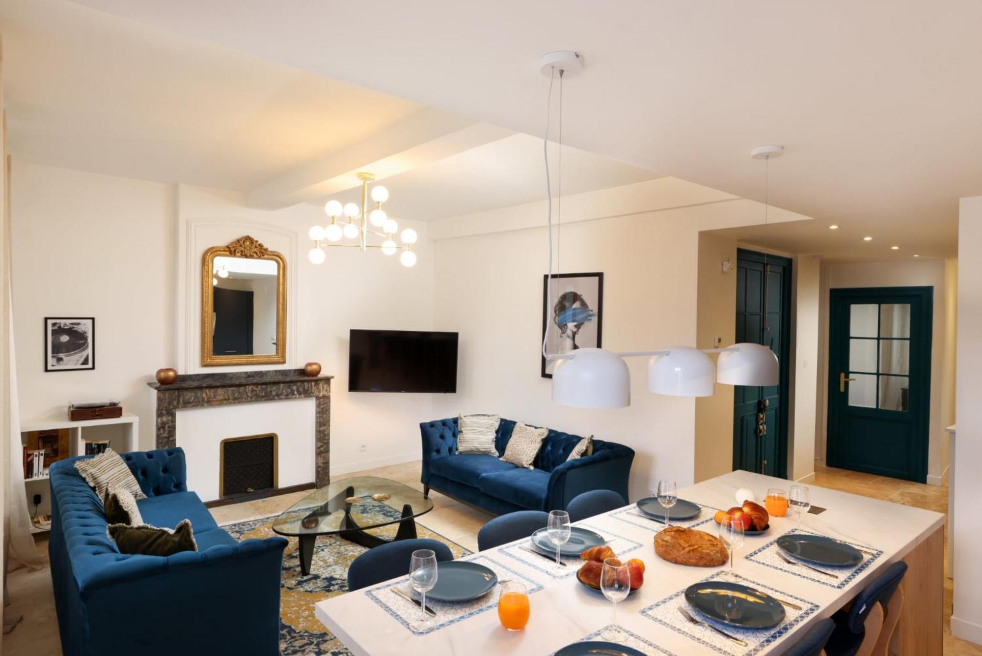شقة L'Art De Gambetta Conciergeriedamecarcas قرقشونه المظهر الخارجي الصورة